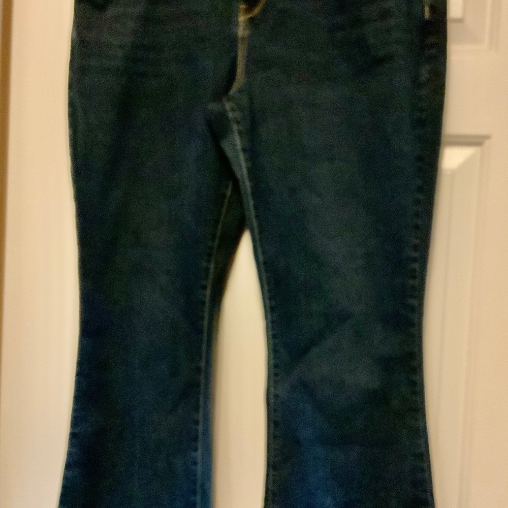 Levi’s Signature Gold Mid Rise Dark Denim Boot Cut Size 16 - Picture 7 of 7
